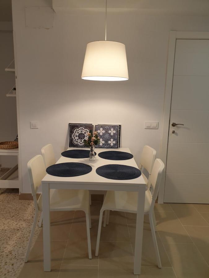 Plaza De Armas By Rami Appartement Sevilla Buitenkant foto